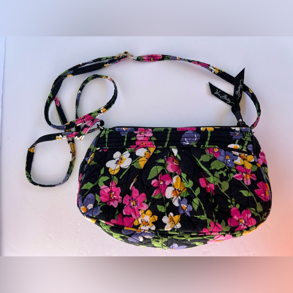 Vera Bradly- Wildflower Garden Crossbody Purse With Eye Glass Case.